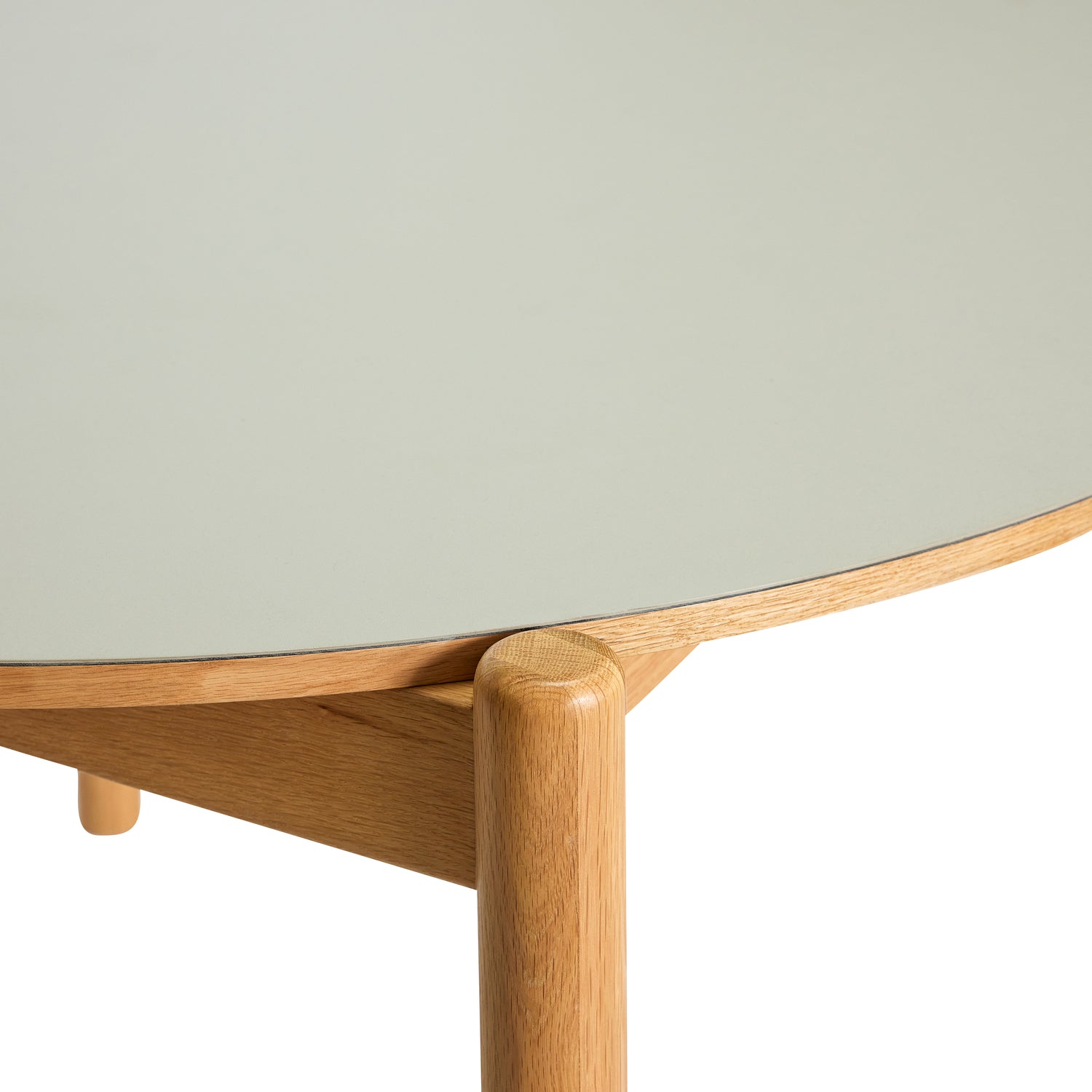 Oblique Dining Table – Round Grey