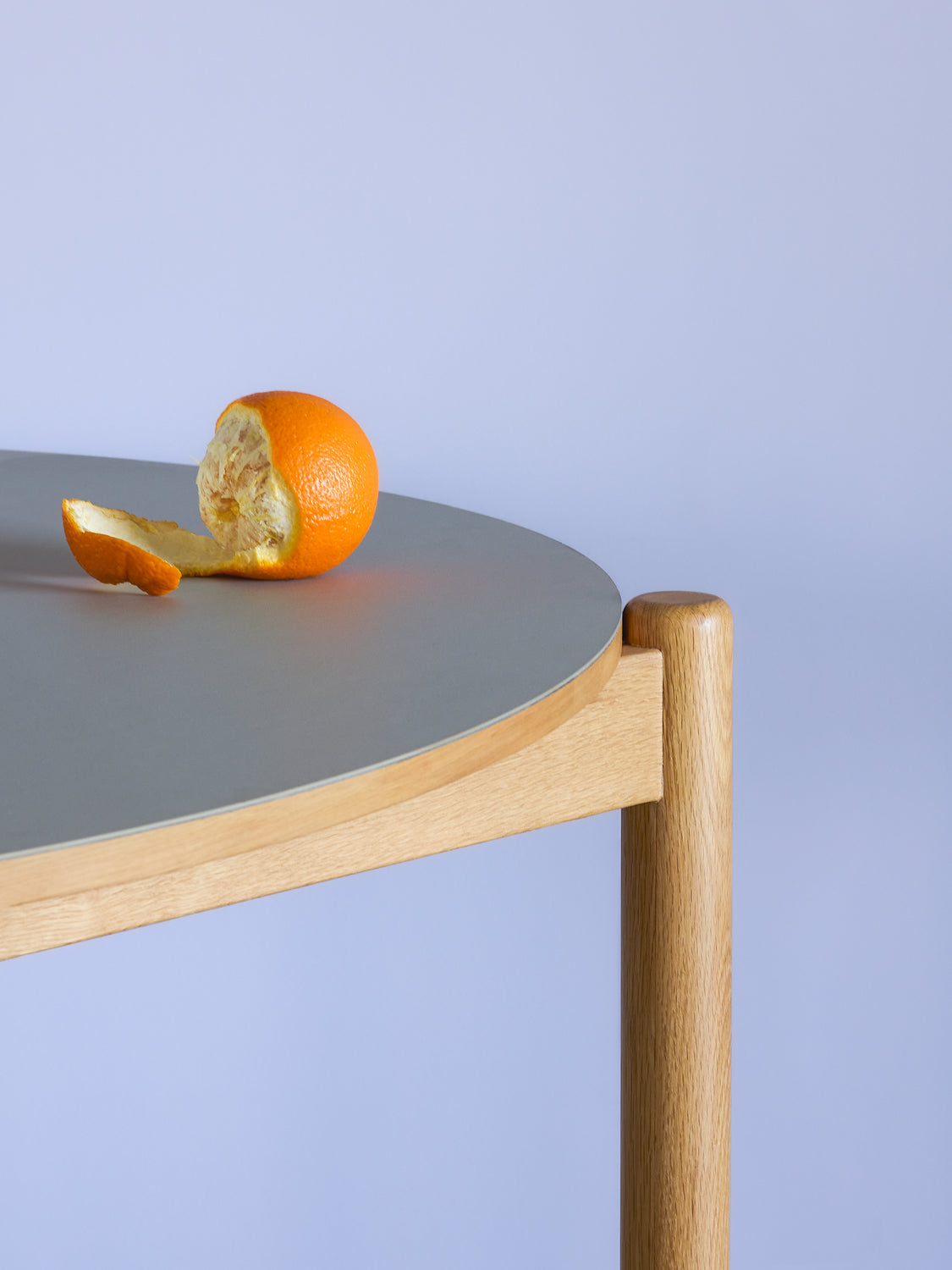 Oblique Dining Table – Round Grey