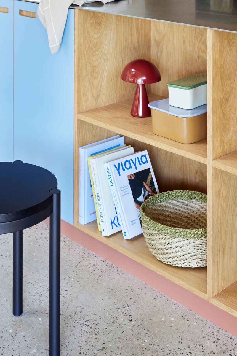 Mush Portable Lamp Red