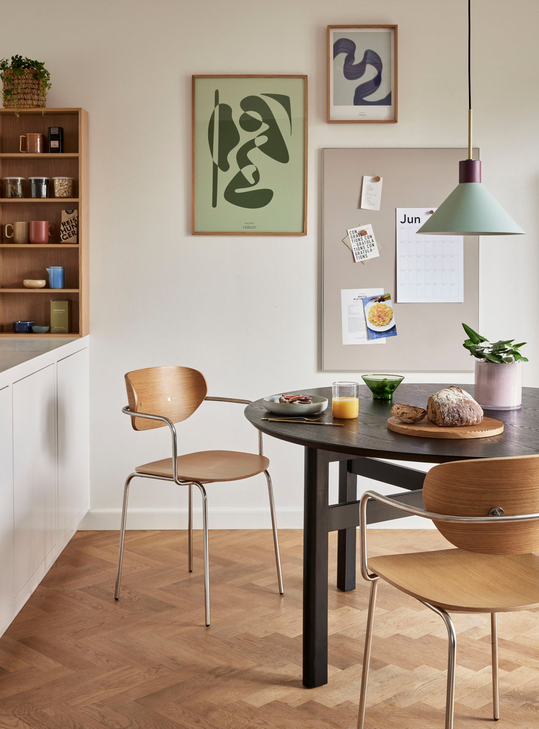 Fjord Dining Table – Round Large Black