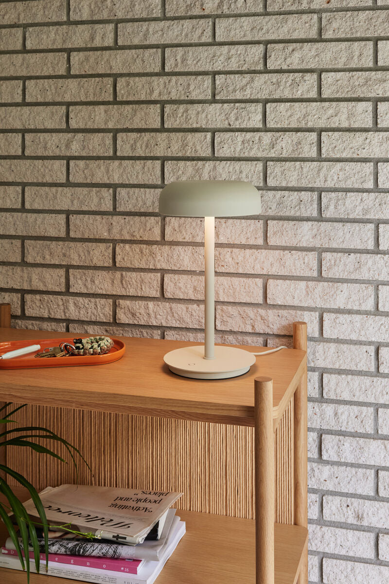 Velo Table Lamp Sand