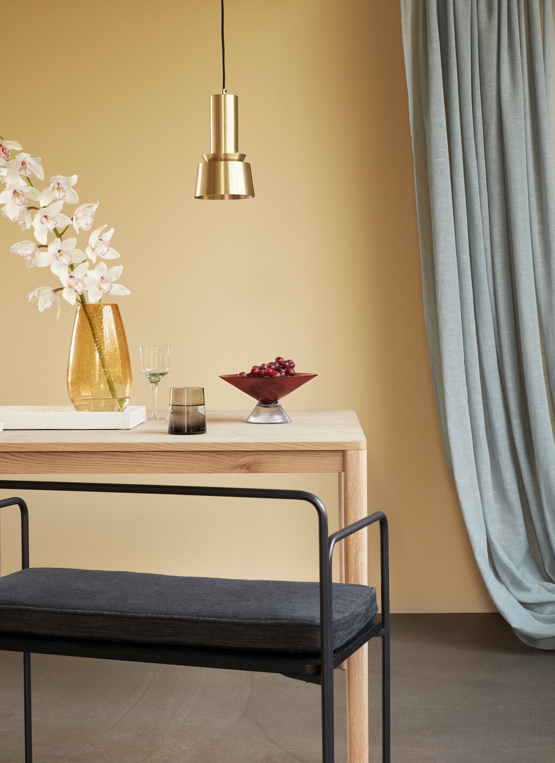 Acorn Dining Table – Natural