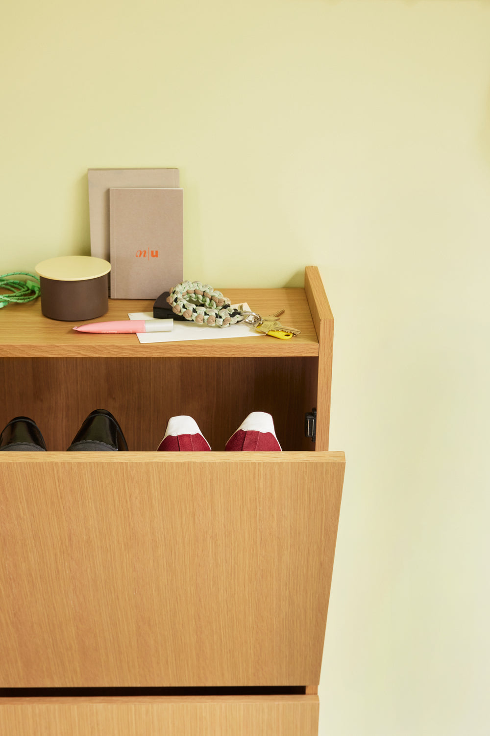 Forma Shoe Cabinet Natural